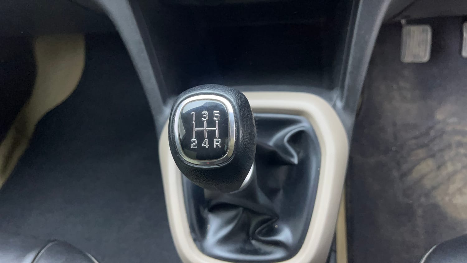 Used 2017 Hyundai Grand i10 Asta 1.2 Kappa VTVT Petrol Manual interior GEAR  KNOB VIEW