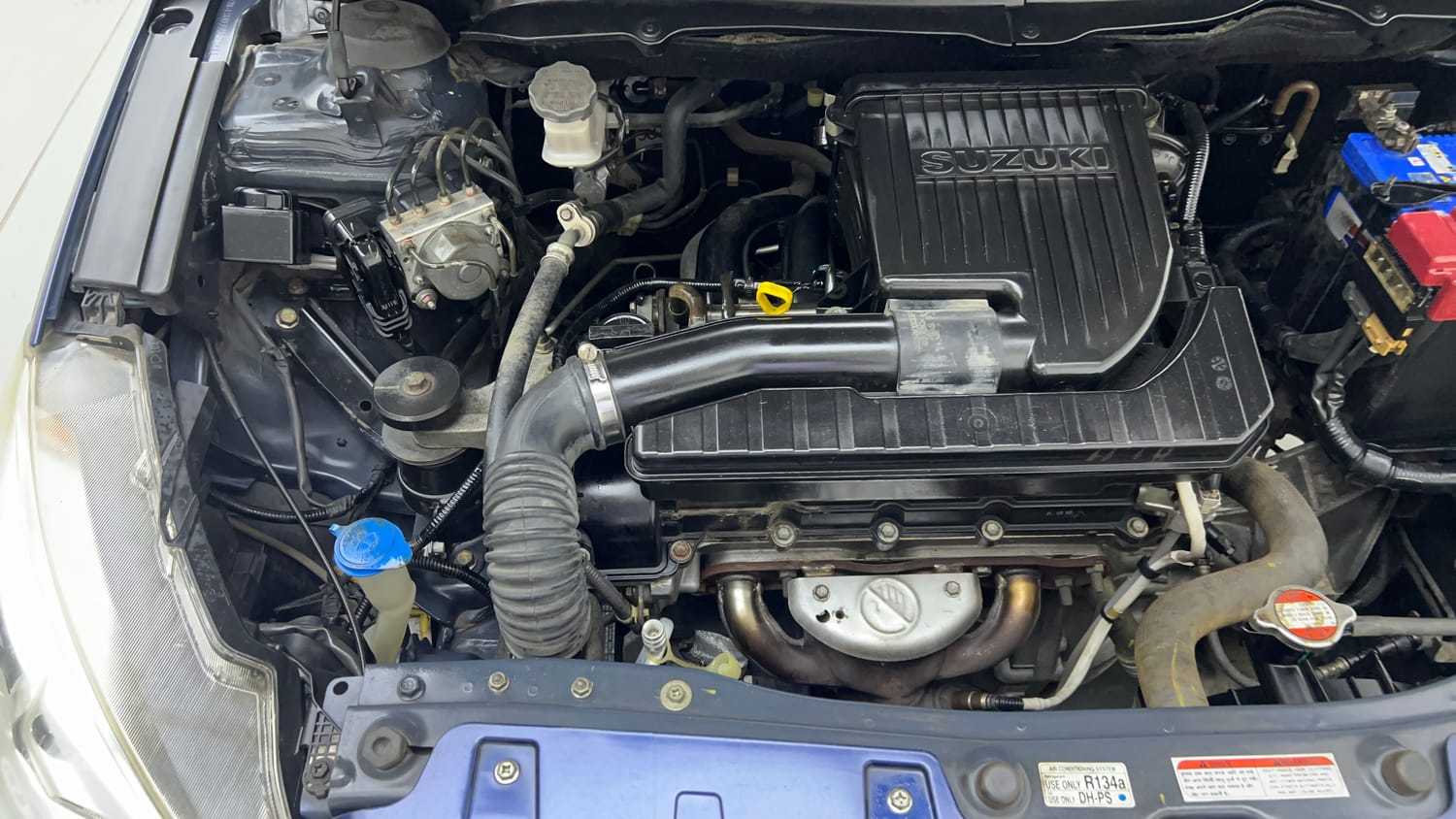 Used 2018 Maruti Suzuki Ciaz Alpha 1.4 MT Petrol Manual engine ENGINE RIGHT SIDE VIEW