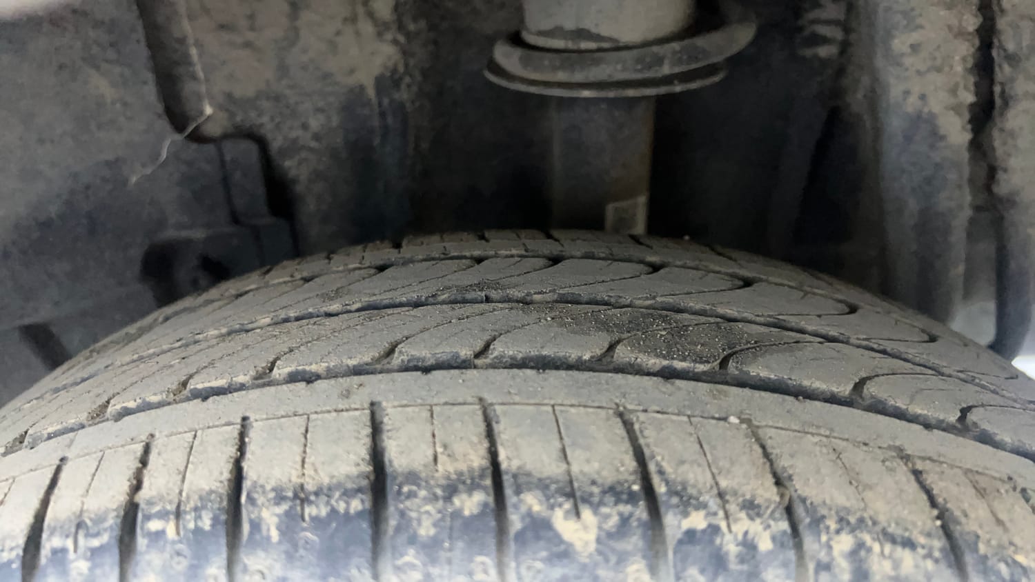 Used 2022 Tata Tigor XZA Plus Dual Tone Petrol Automatic tyres LEFT REAR TYRE TREAD VIEW