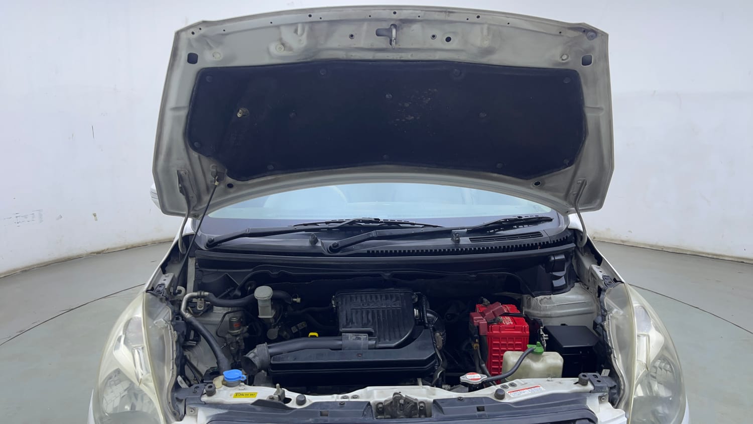 Used 2014 Maruti Suzuki Ertiga Vxi Petrol Manual engine ENGINE & BONNET OPEN FRONT VIEW