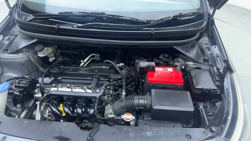 Used 2016 Hyundai Elite i20 Sportz 1.2 Petrol Manual engine ENGINE LEFT SIDE VIEW