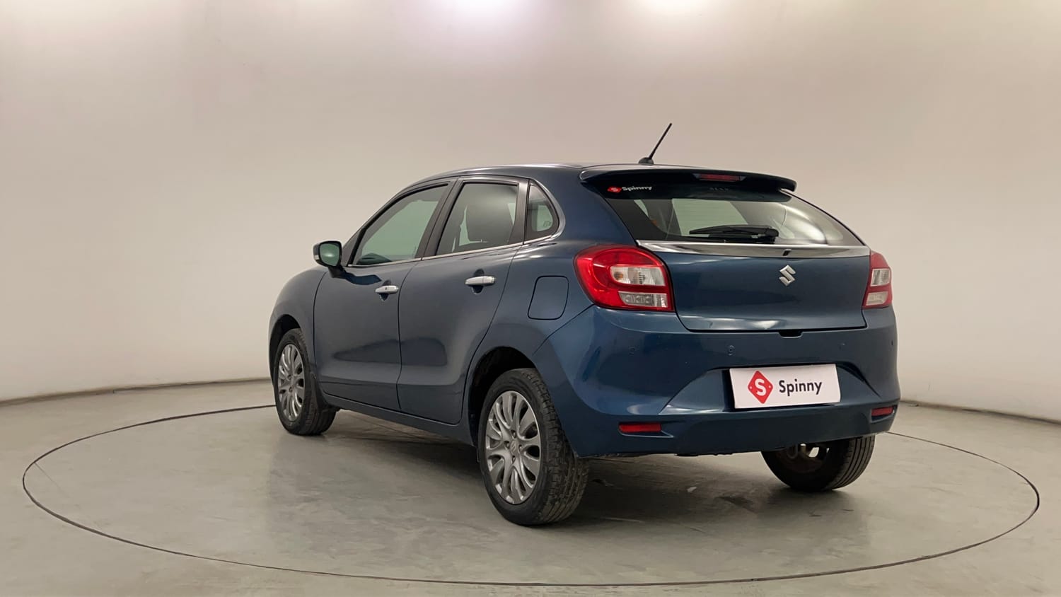 Used 2016 null Petrol Manual exterior LEFT REAR CORNER VIEW