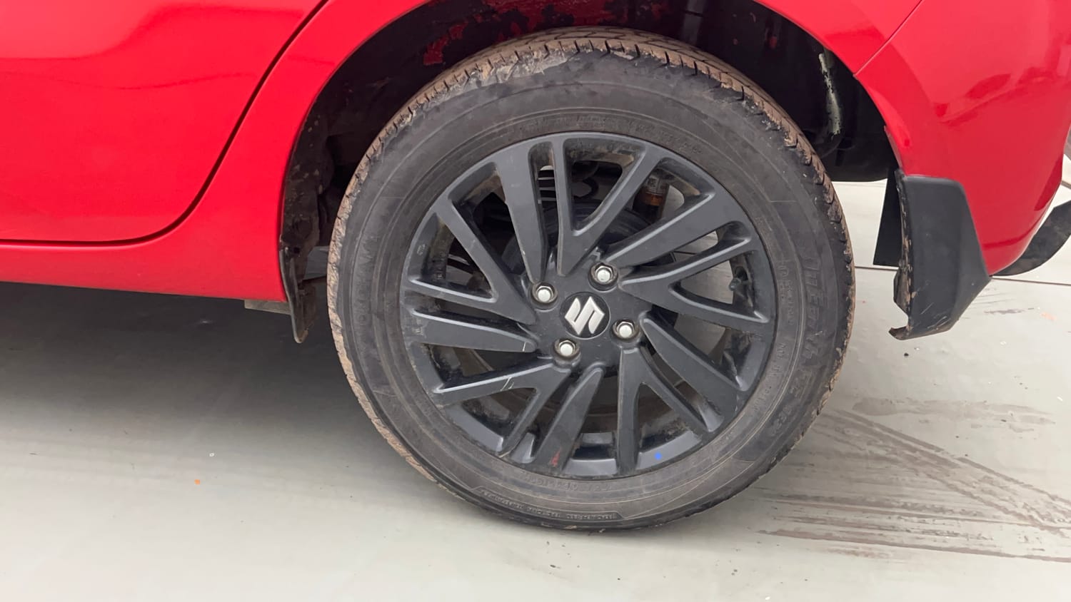 Used 2024 Maruti Suzuki Celerio ZXi Plus Petrol Manual tyres LEFT REAR TYRE RIM VIEW