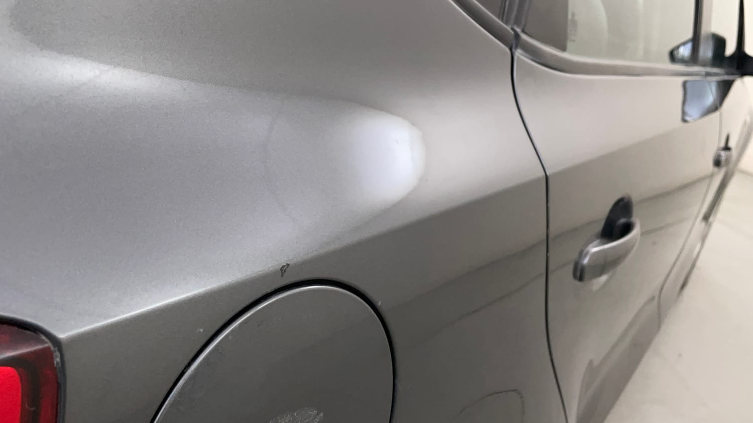 Used 2014 Volkswagen Polo Highline1.2L (P) Petrol Manual dents MINOR SCRATCH