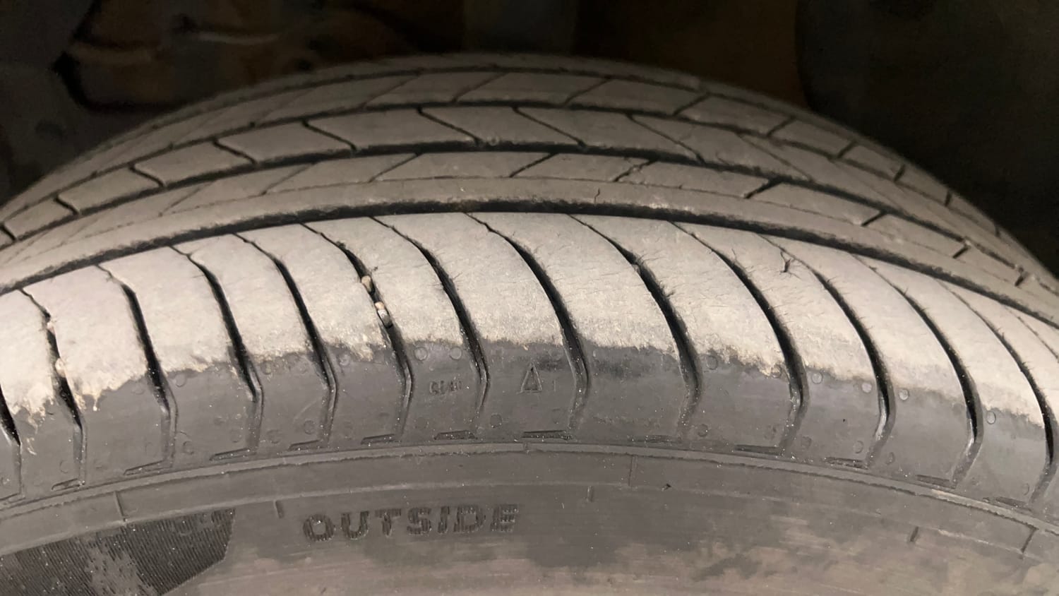 Used 2022 maruti-suzuki Vitara Brezza LXi Petrol Manual tyres LEFT FRONT TYRE TREAD VIEW