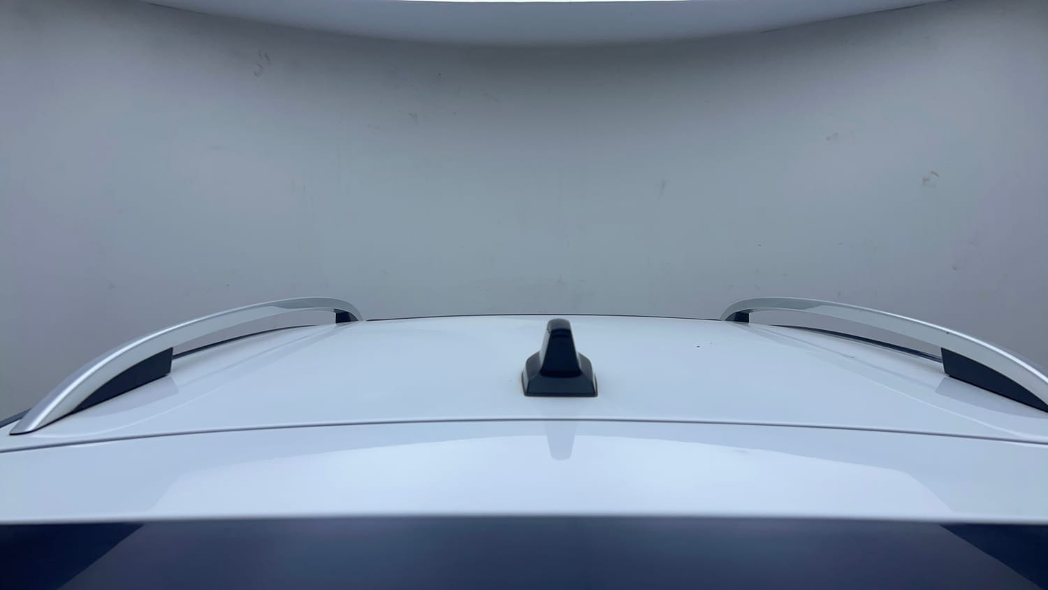 Used 2025 Volkswagen Taigun Topline 1.0 TSI AT Petrol Automatic exterior EXTERIOR ROOF VIEW