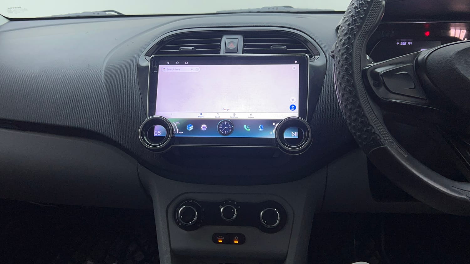 Used 2022 Tata Tiago XE Petrol Manual interior MUSIC SYSTEM & AC CONTROL VIEW