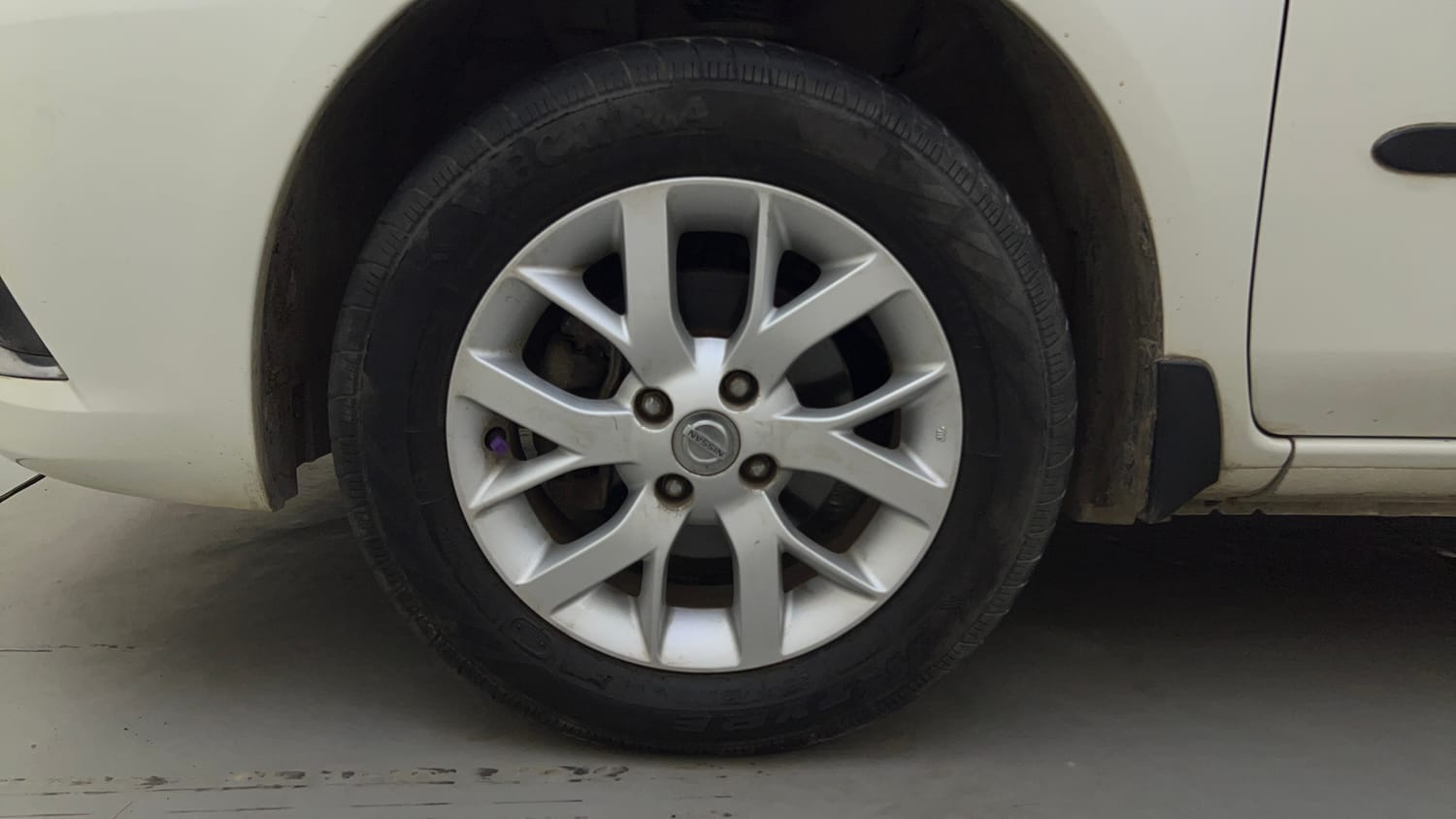 Used 2018 Nissan Sunny XV CVT Petrol Automatic tyres LEFT FRONT TYRE RIM VIEW