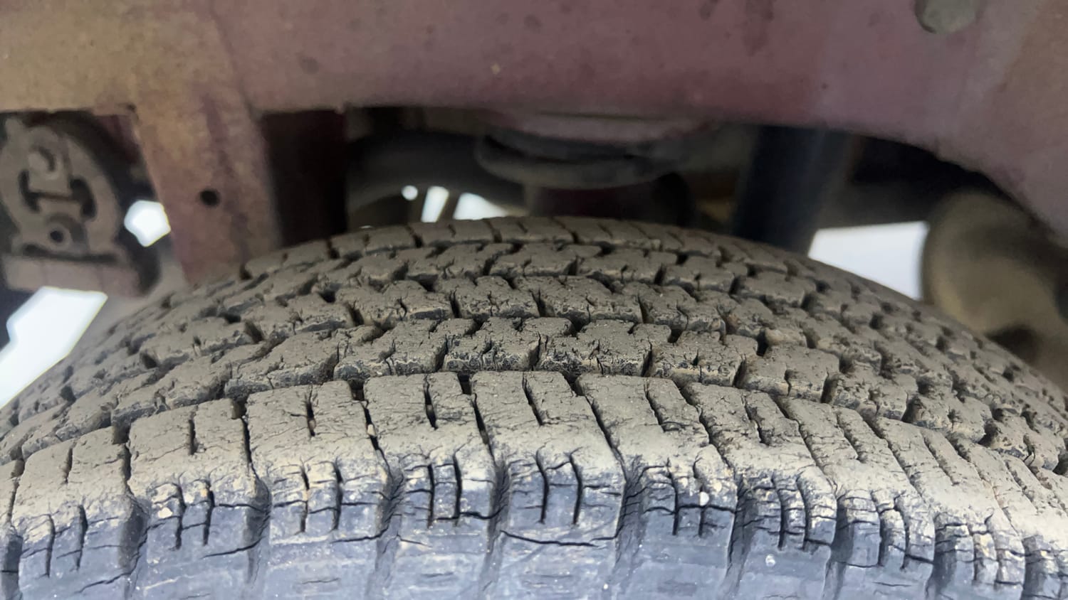 Used 2015 Maruti Suzuki Alto K10 VXi Petrol Manual tyres RIGHT REAR TYRE TREAD VIEW