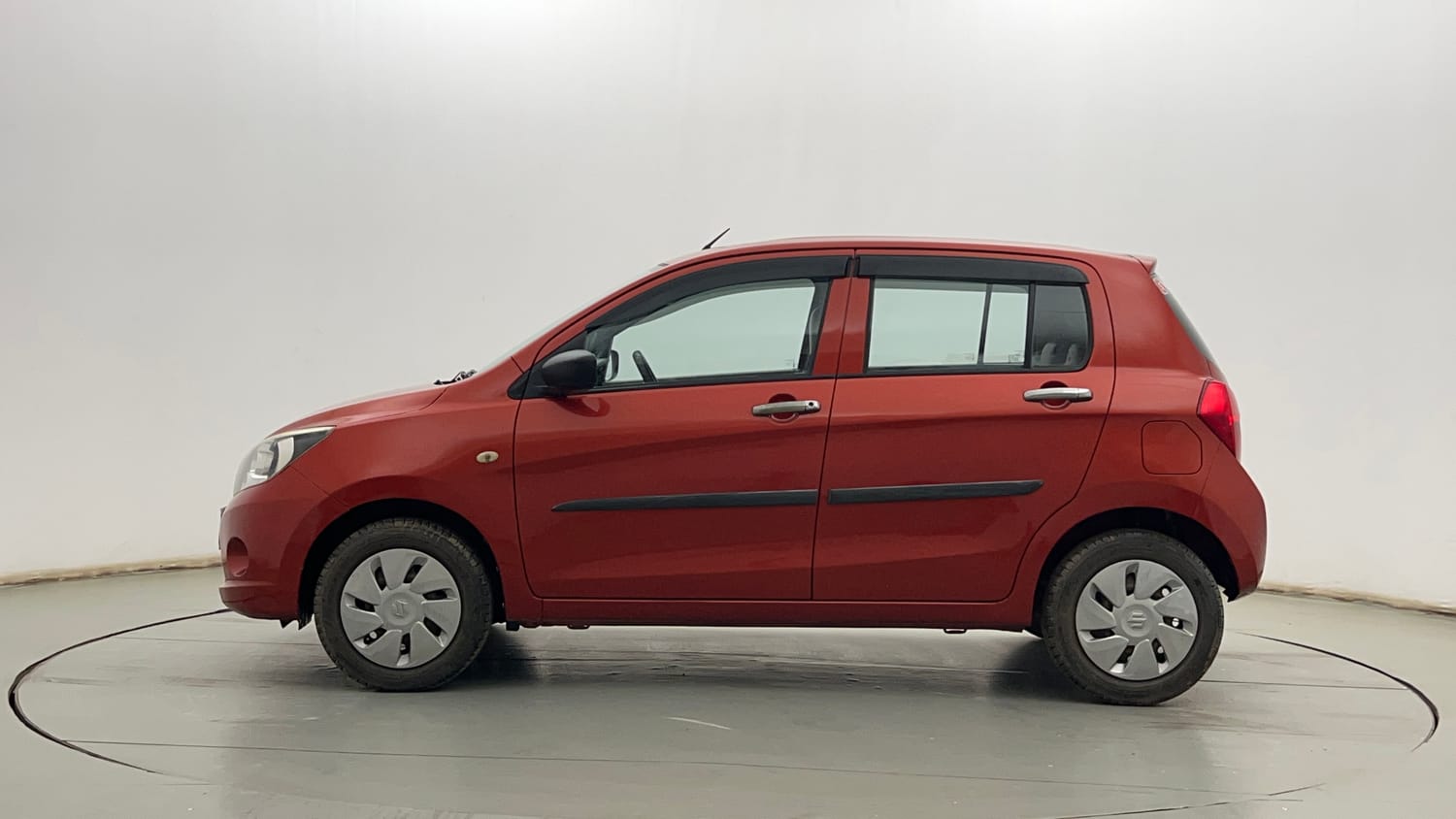 Used 2015 Maruti Suzuki Celerio VXi AMT Petrol Automatic exterior LEFT SIDE VIEW