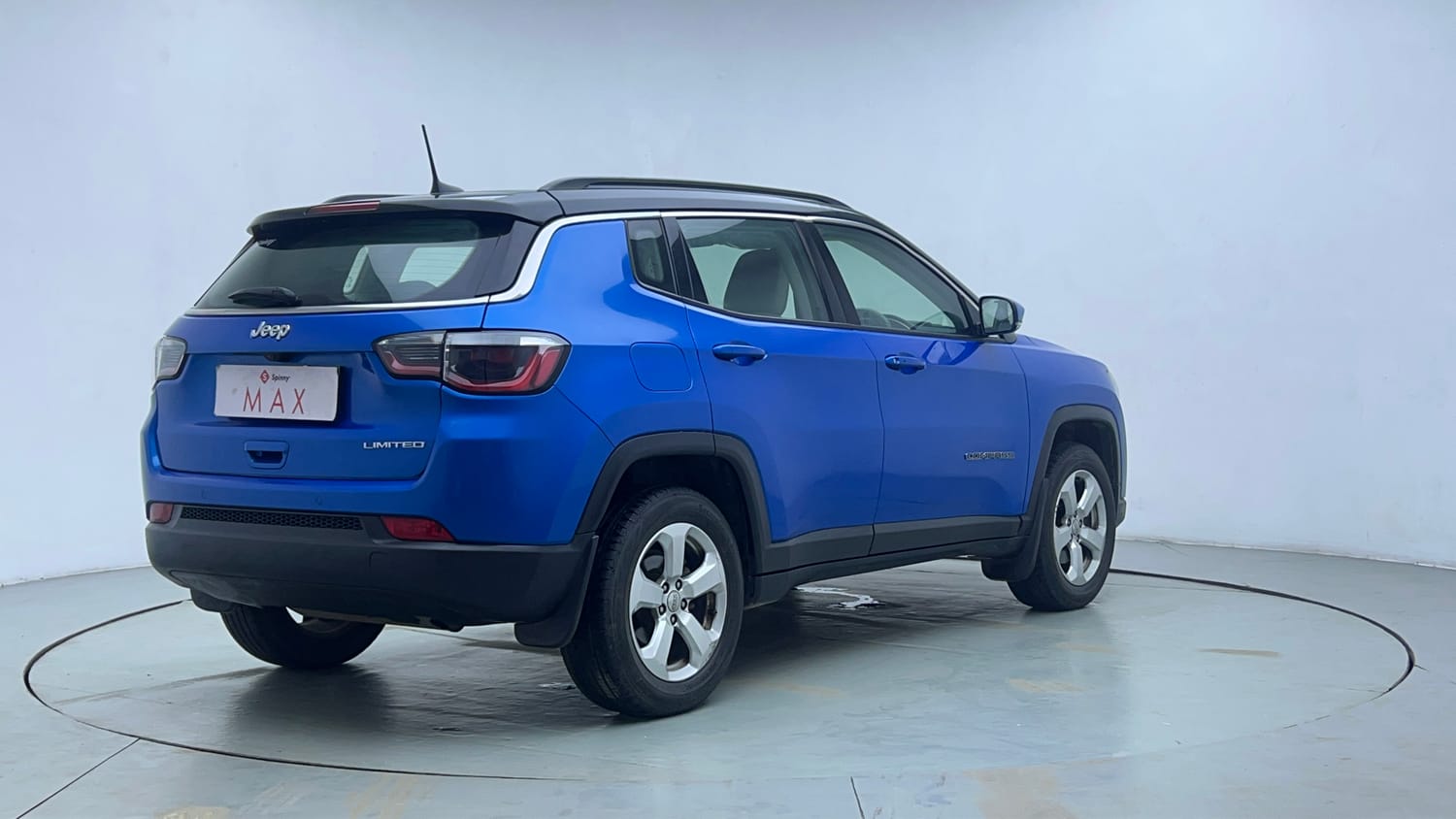 Used 2018 Jeep Compass Limited 1.4 Petrol AT Petrol Automatic exterior RIGHT REAR CORNER VIEW