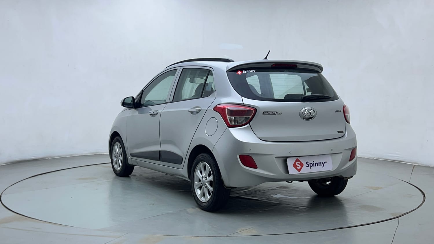 Used 2015 Hyundai Grand i10 Asta AT 1.2 Kappa VTVT Petrol Automatic exterior LEFT REAR CORNER VIEW