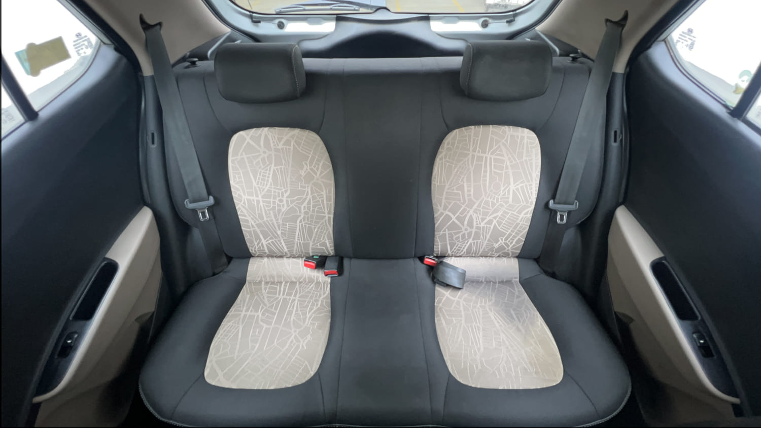 Used 2015 Hyundai Grand i10 Asta AT 1.2 Kappa VTVT Petrol Automatic interior REAR SEAT CONDITION VIEW