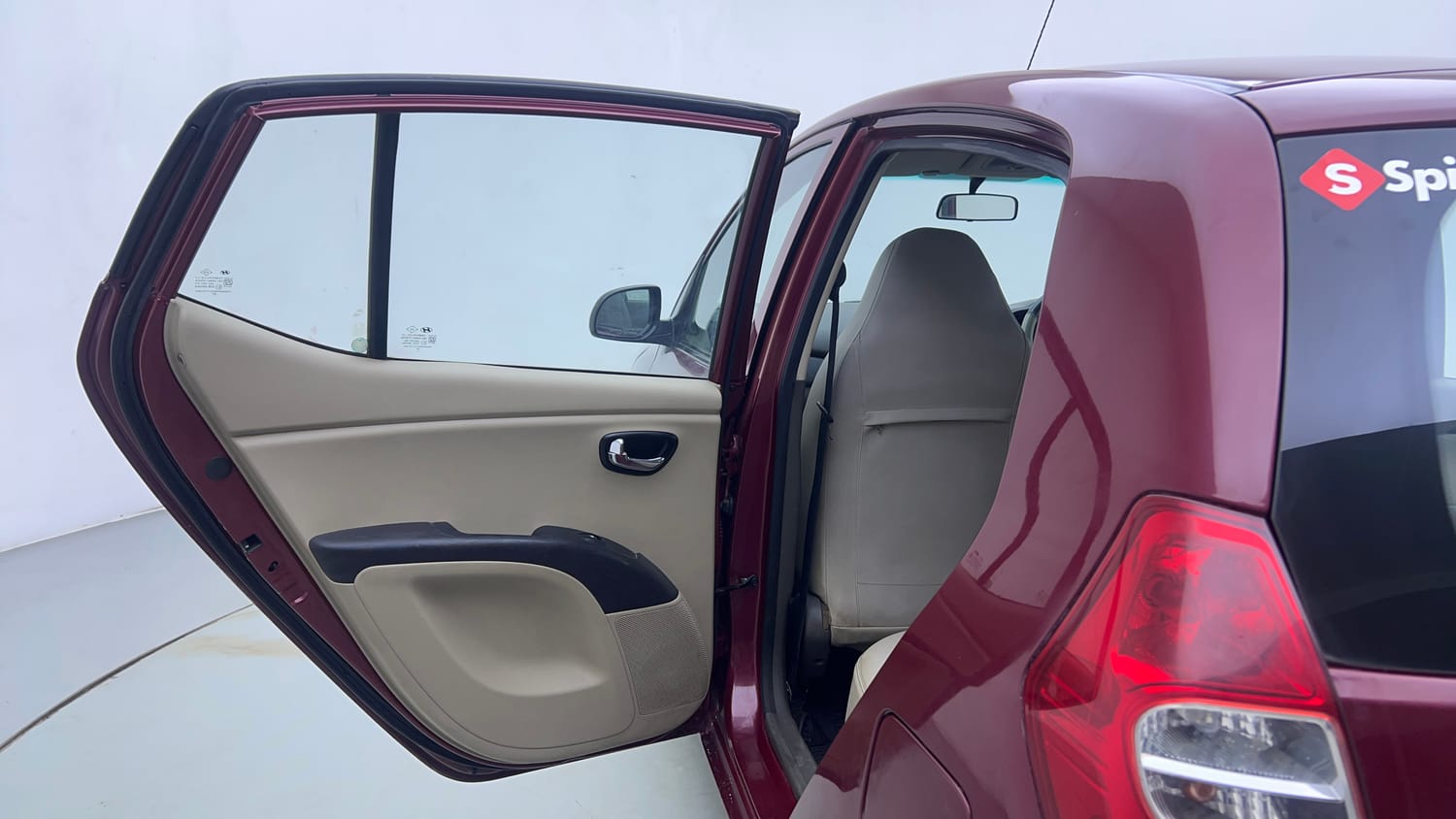 Used 2015 Hyundai i10 Sportz 1.1 iRDE2 Petrol Manual interior LEFT REAR DOOR OPEN VIEW