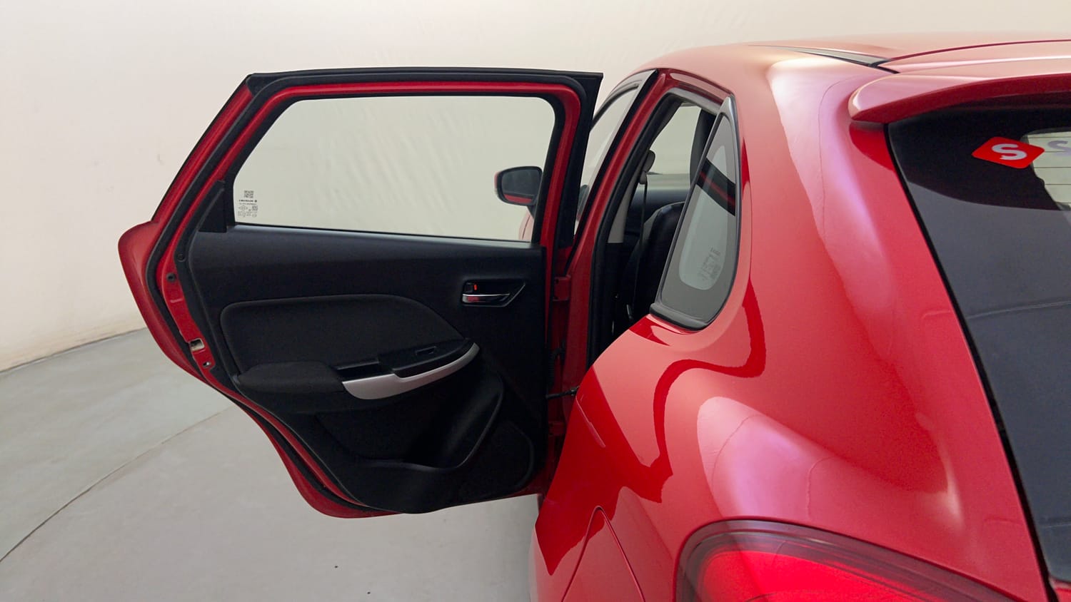 Used 2018 Maruti Suzuki Baleno Delta 1.2 AT Petrol Automatic interior LEFT REAR DOOR OPEN VIEW