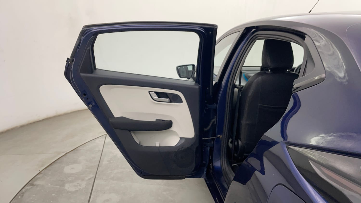 Used 2023 Tata Altroz XZ Plus Petrol Petrol Manual interior LEFT REAR DOOR OPEN VIEW