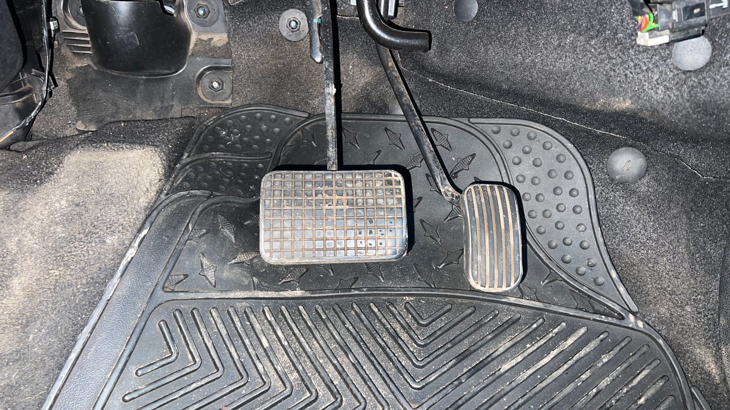 Used 2022 Tata Tigor EV XZ Plus Electric Automatic interior PEDALS VIEW
