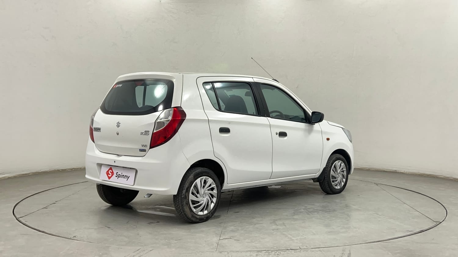 Used 2016 Maruti Suzuki Alto K10 VXi AMT Petrol Automatic exterior RIGHT REAR CORNER VIEW