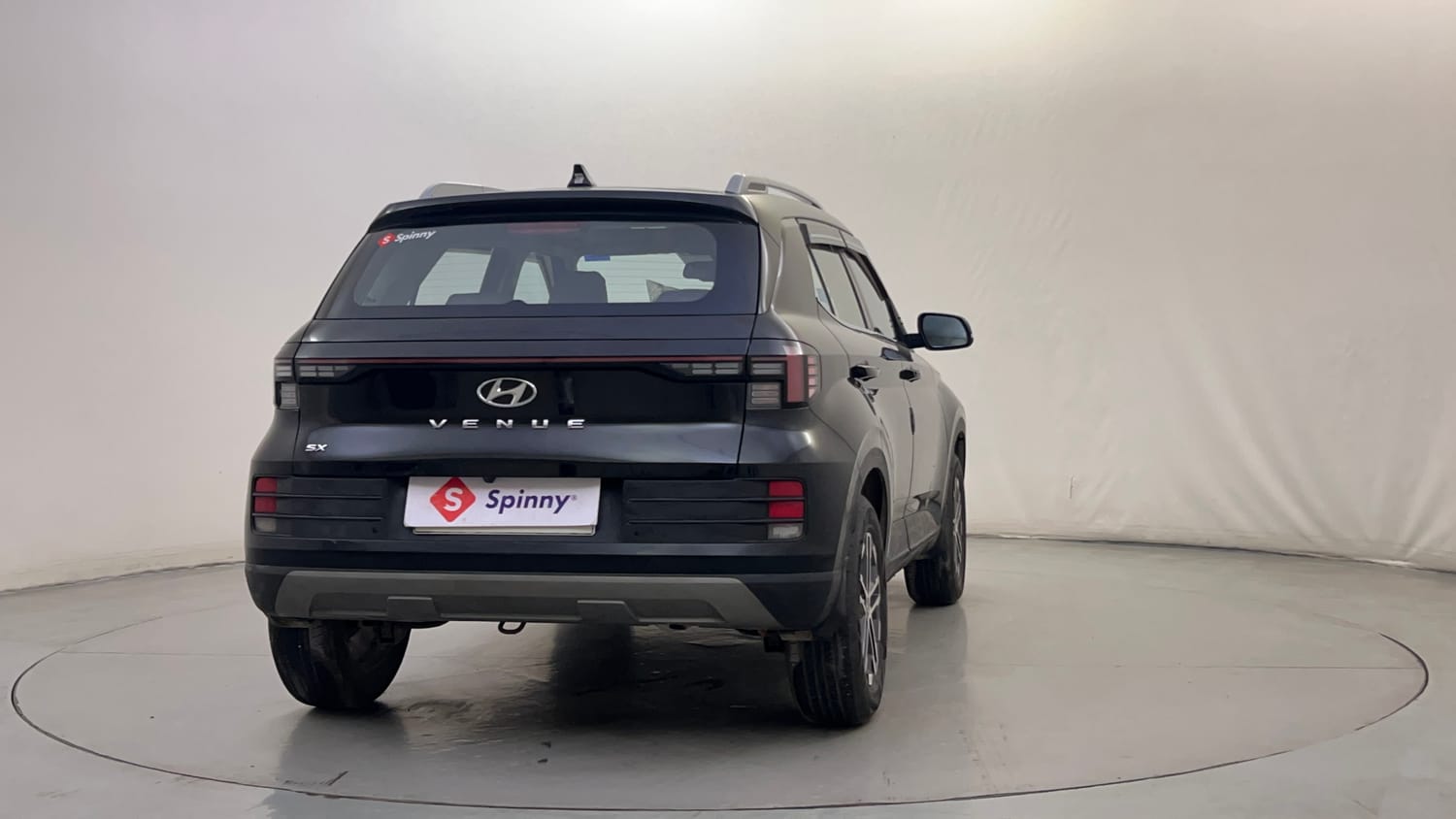 Used 2022 Hyundai Venue SX 1.2 Petrol Petrol Manual exterior RIGHT REAR CORNER VIEW