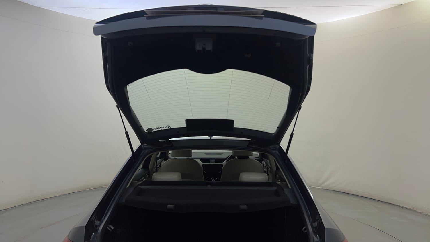Used 2018 Skoda Octavia 1.8 TSI L&K Petrol Automatic interior DICKY DOOR OPEN VIEW
