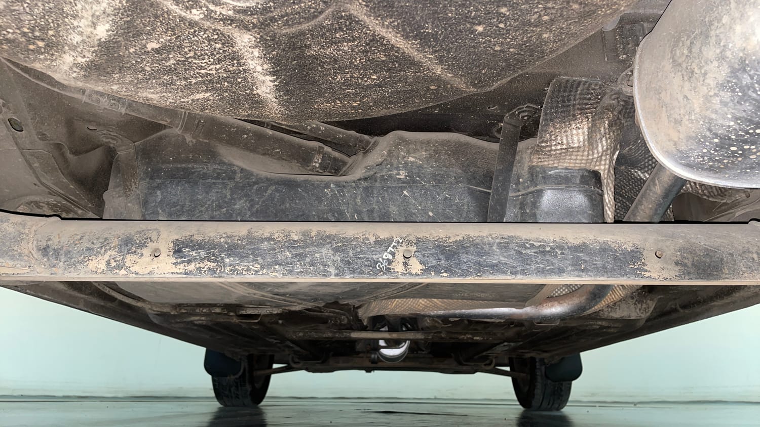 Used 2013 Ford Figo Duratec Petrol ZXI 1.2 Petrol Manual extra REAR UNDERBODY VIEW (TAKEN FROM REAR)