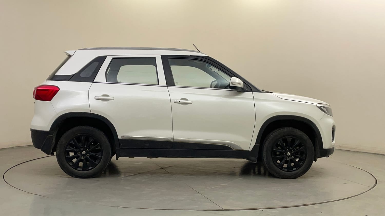 Used 2021 Maruti Suzuki Vitara Brezza ZXi AT SHVS Petrol Automatic exterior RIGHT SIDE VIEW