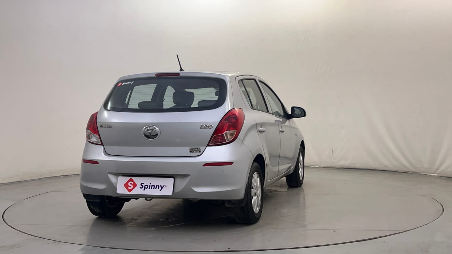 Used 2014 Hyundai i20 Sportz 1.2 Petrol Manual exterior RIGHT REAR CORNER VIEW