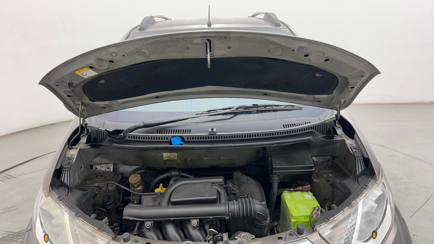 Used 2018 Datsun Redi-GO S 1.0 AMT Petrol Automatic engine ENGINE & BONNET OPEN FRONT VIEW