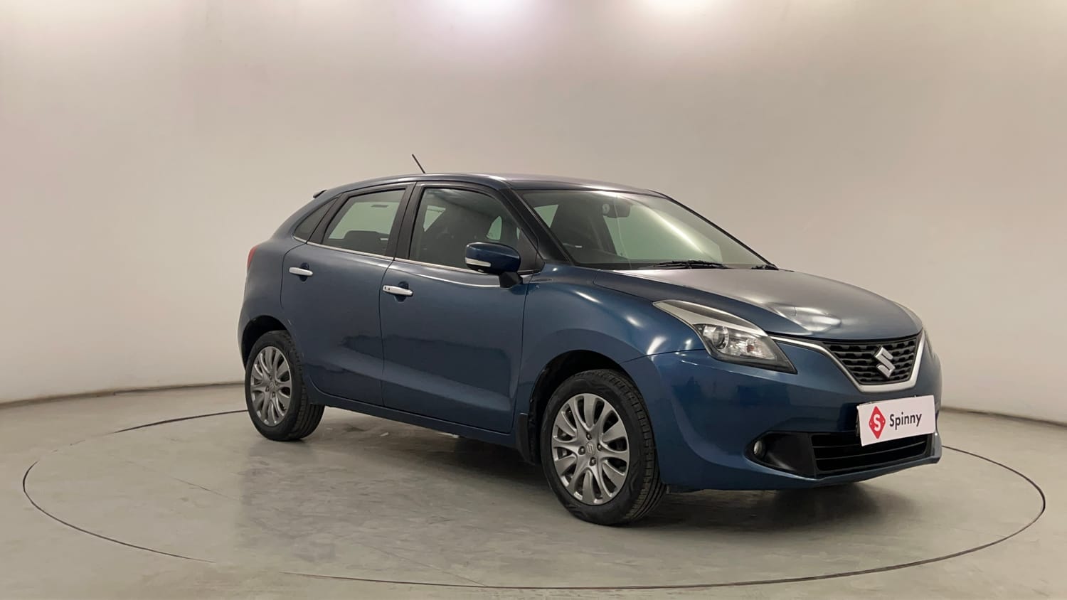 Used 2016 null Petrol Manual exterior RIGHT FRONT CORNER VIEW