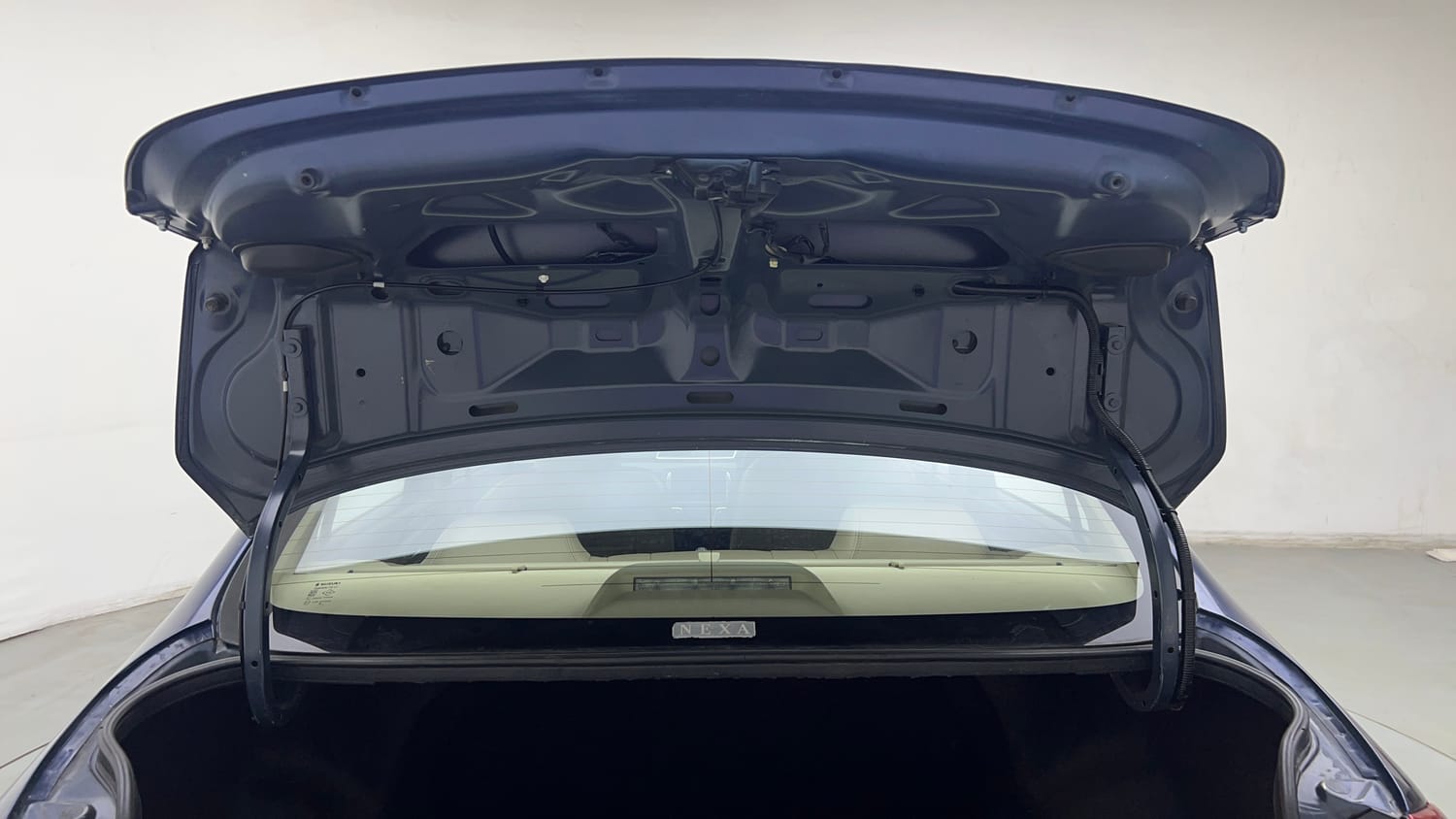 Used 2018 Maruti Suzuki Ciaz Alpha 1.4 MT Petrol Manual interior DICKY DOOR OPEN VIEW