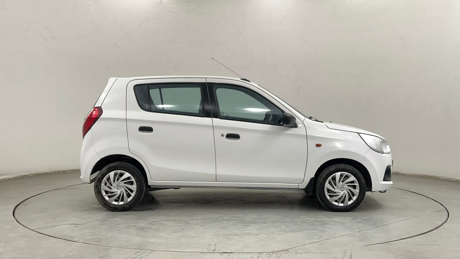 Used 2016 Maruti Suzuki Alto K10 VXi AMT Petrol Automatic exterior RIGHT SIDE VIEW