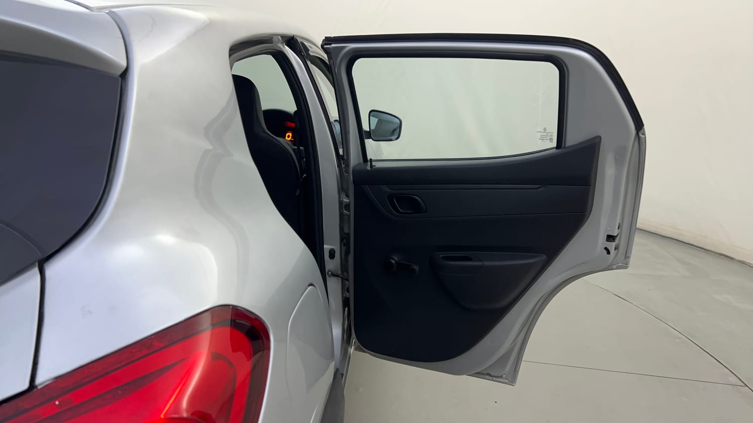 Used 2016 Renault Kwid RXT Petrol Manual interior RIGHT REAR DOOR OPEN VIEW