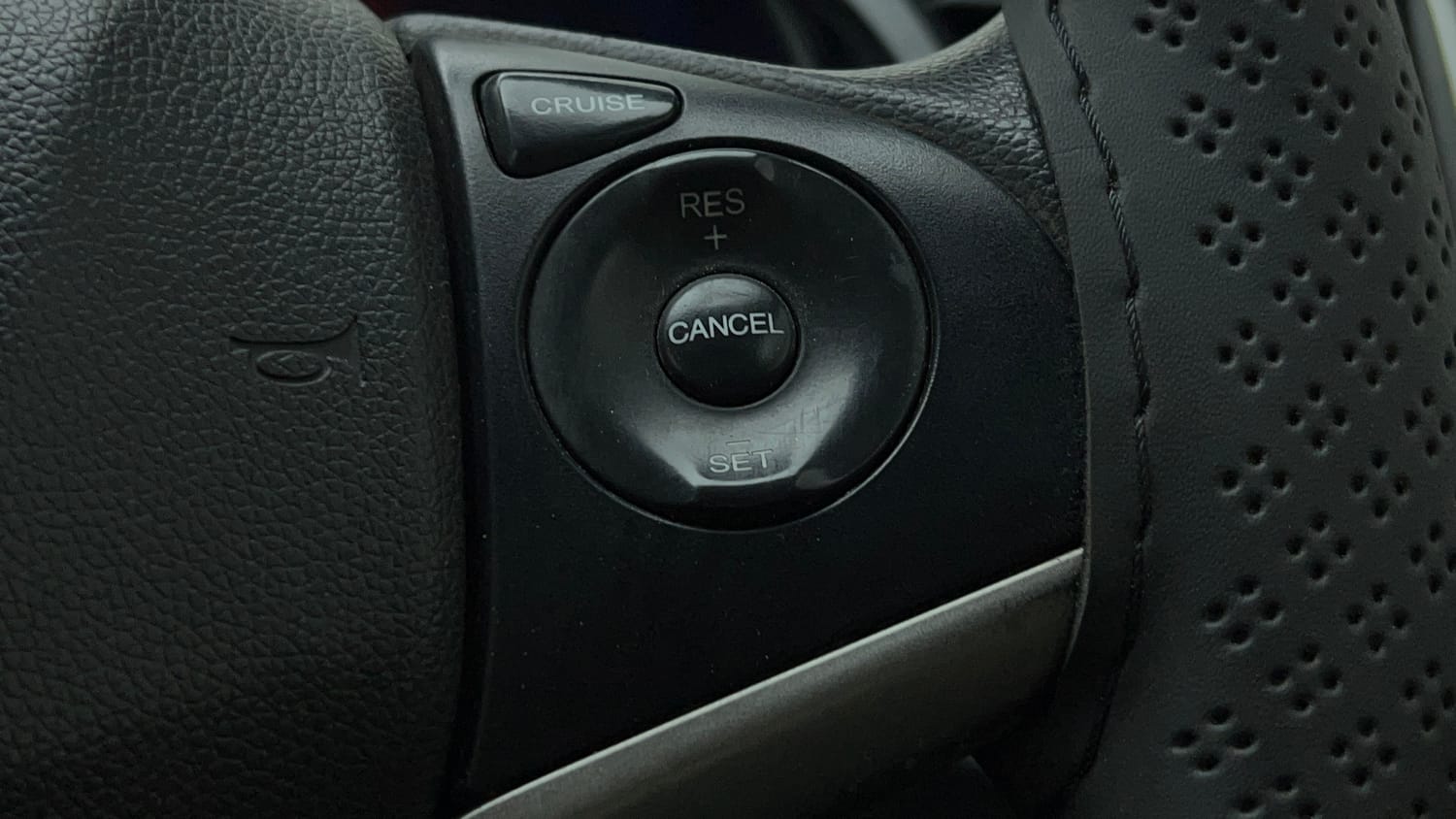 Used 2016 Honda City SV CVT Petrol Automatic top_features Cruise control