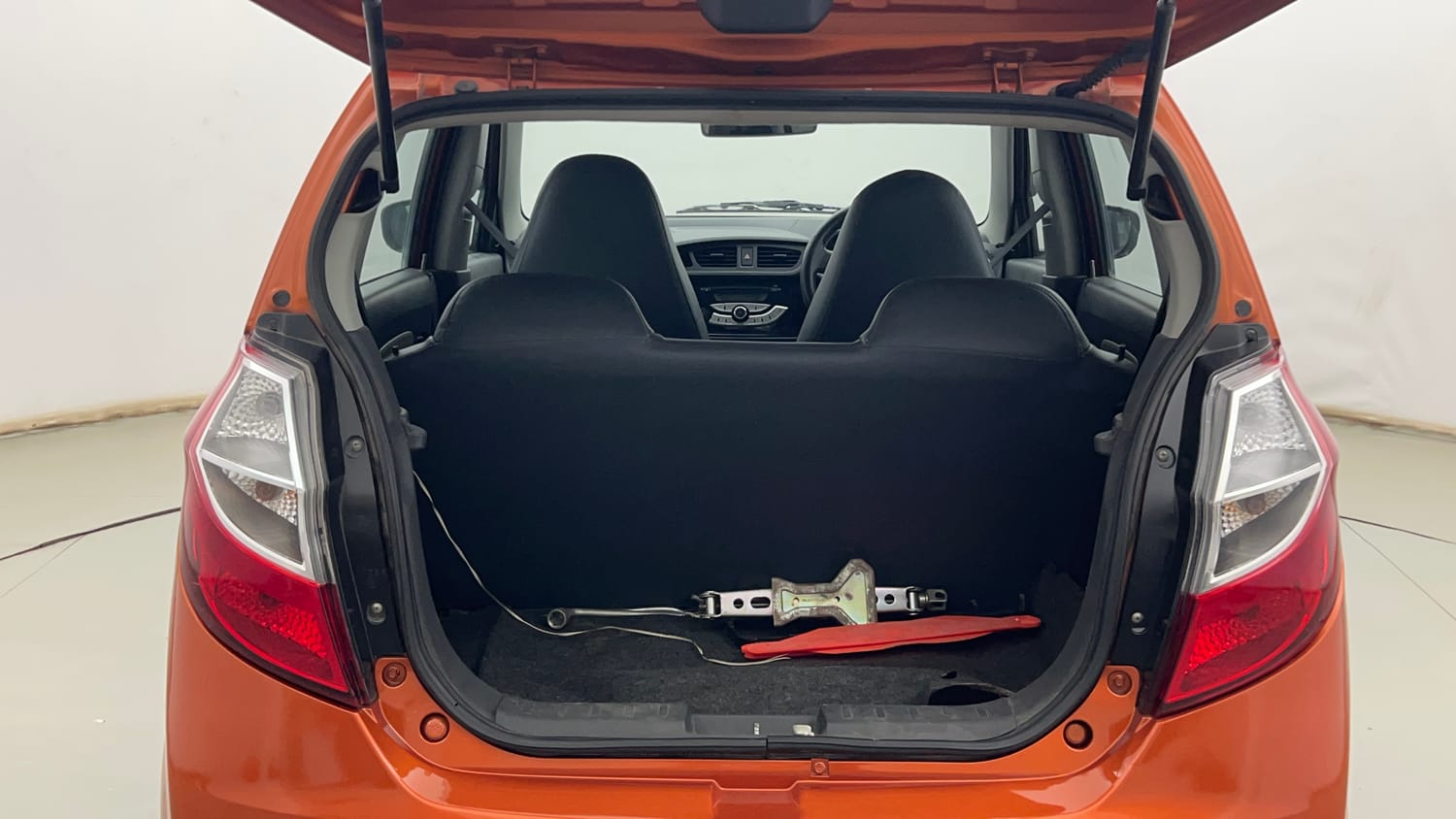 Used 2018 maruti-suzuki Alto K10 VXi (O) AMT Petrol Automatic interior DICKY INSIDE VIEW