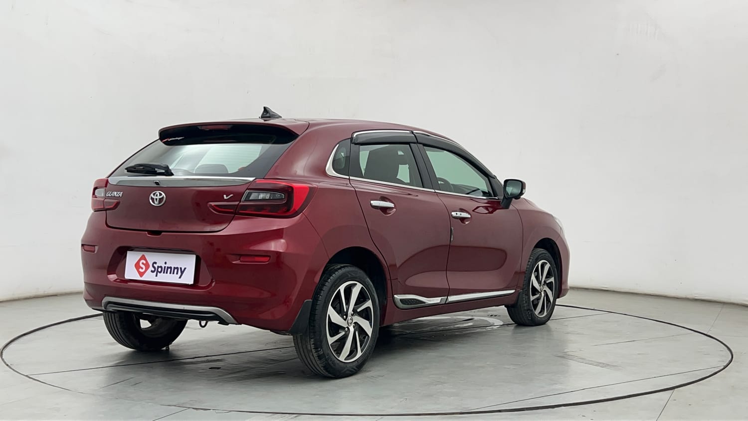 Used 2022 Toyota Glanza V Petrol Manual exterior RIGHT REAR CORNER VIEW