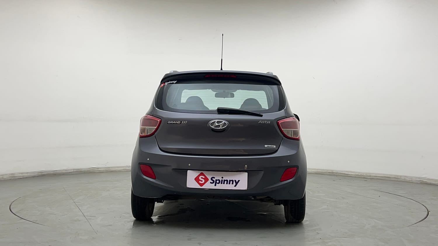 Used 2016 Hyundai Grand i10 Asta AT 1.2 Kappa VTVT (O) Petrol Automatic exterior BACK VIEW