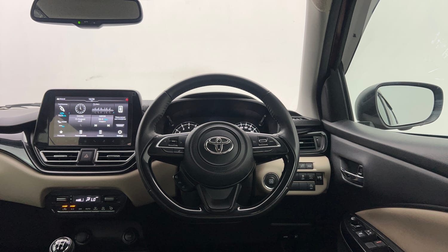 Used 2022 Toyota Glanza V Petrol Manual interior STEERING VIEW