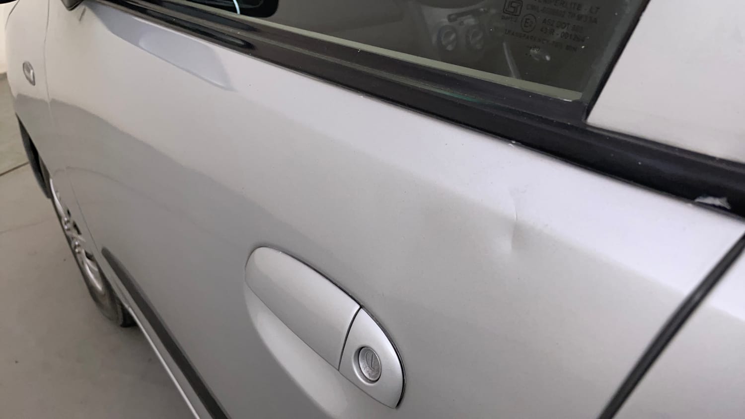 Used 2013 Hyundai i10 Magna 1.2 Kappa2 Petrol Manual dents MINOR SCRATCH