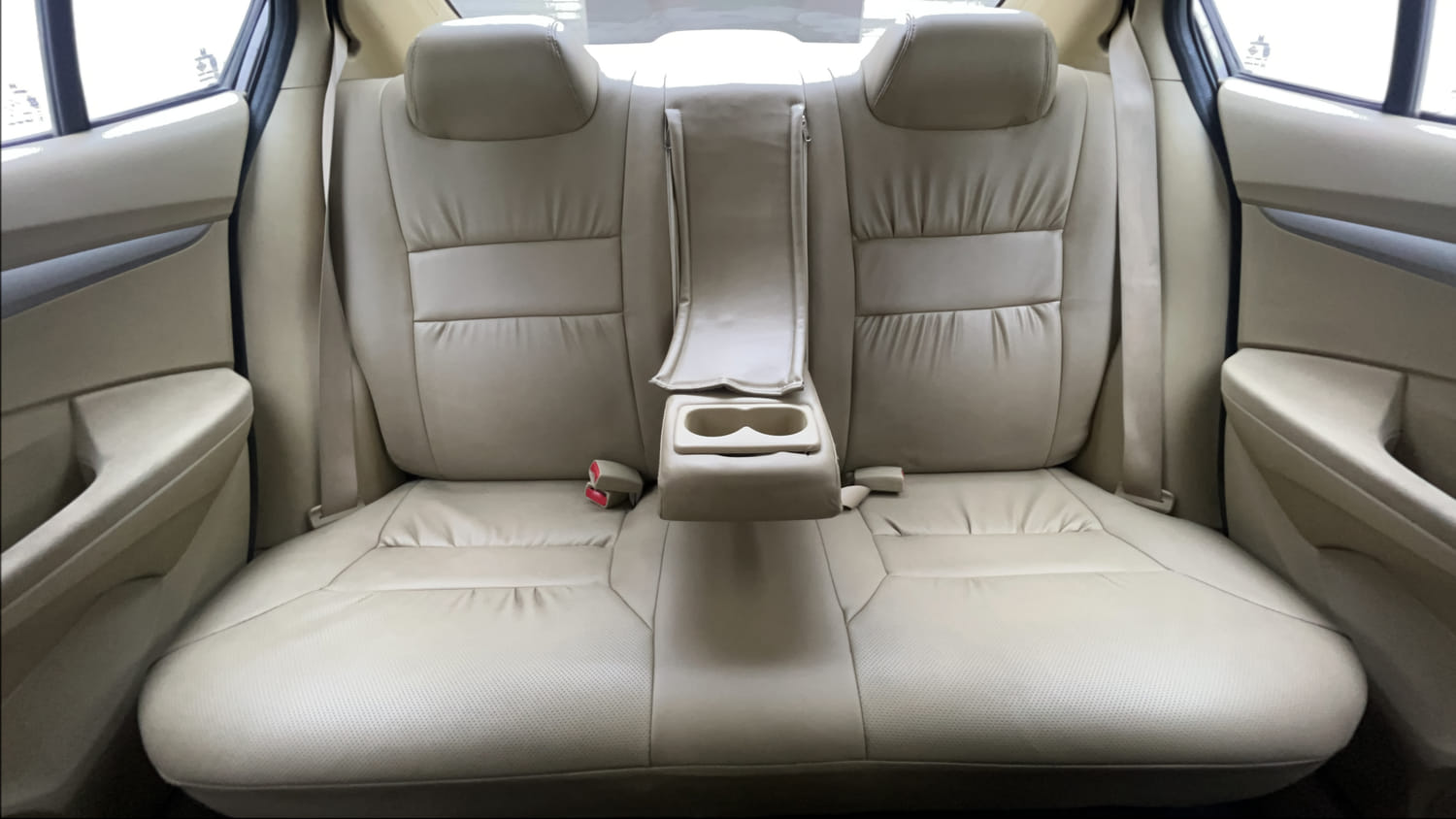 Used 2011 Honda City 1.5 V AT Petrol Automatic interior REAR SEAT CONDITION VIEW