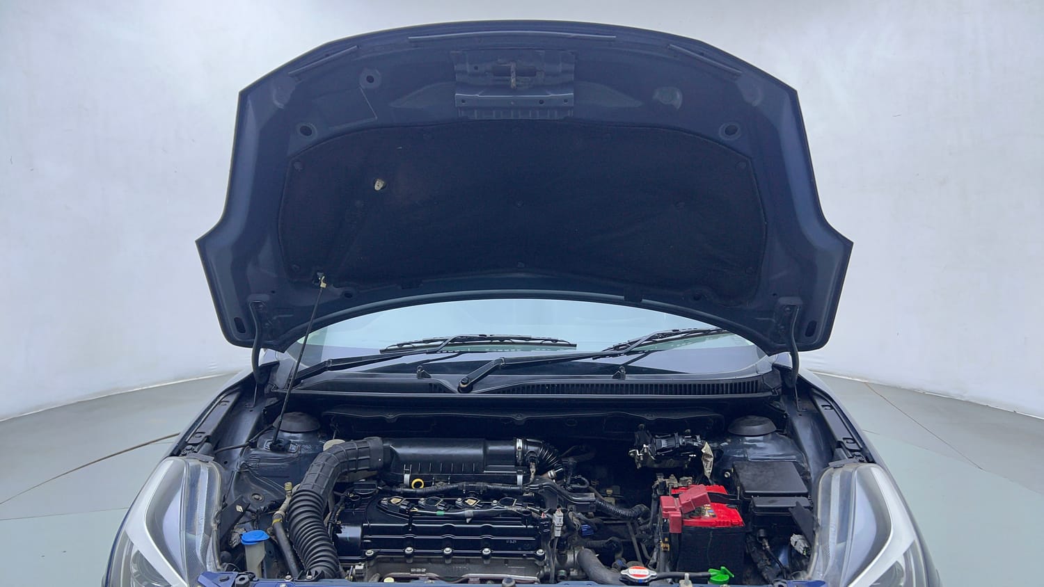 Used 2021 Maruti Suzuki Baleno Zeta Petrol Manual engine ENGINE & BONNET OPEN FRONT VIEW