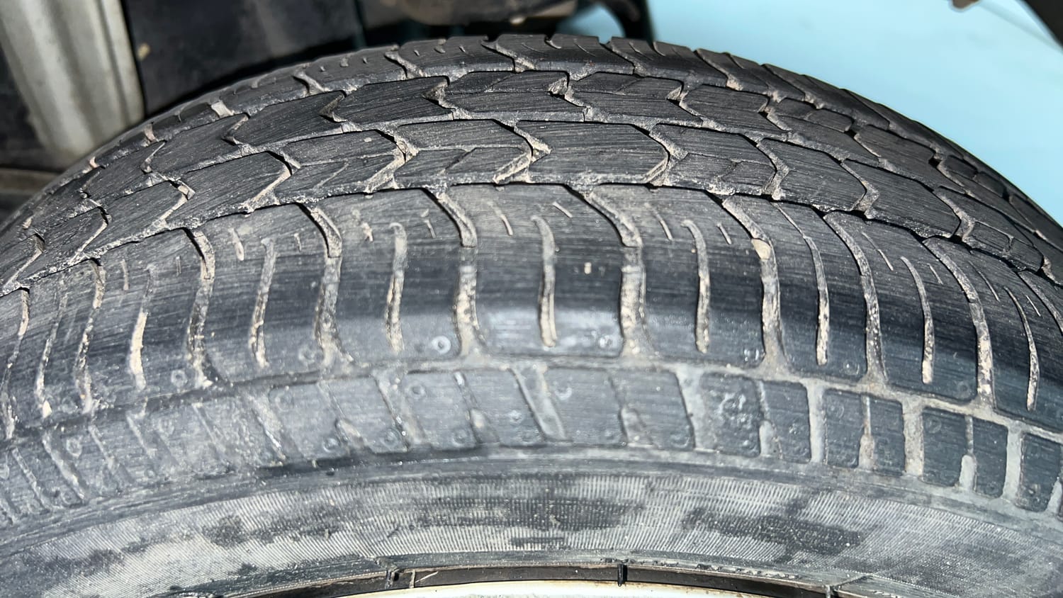 Used 2019 maruti-suzuki Alto K10 VXi (O) AMT Petrol Automatic tyres LEFT REAR TYRE TREAD VIEW