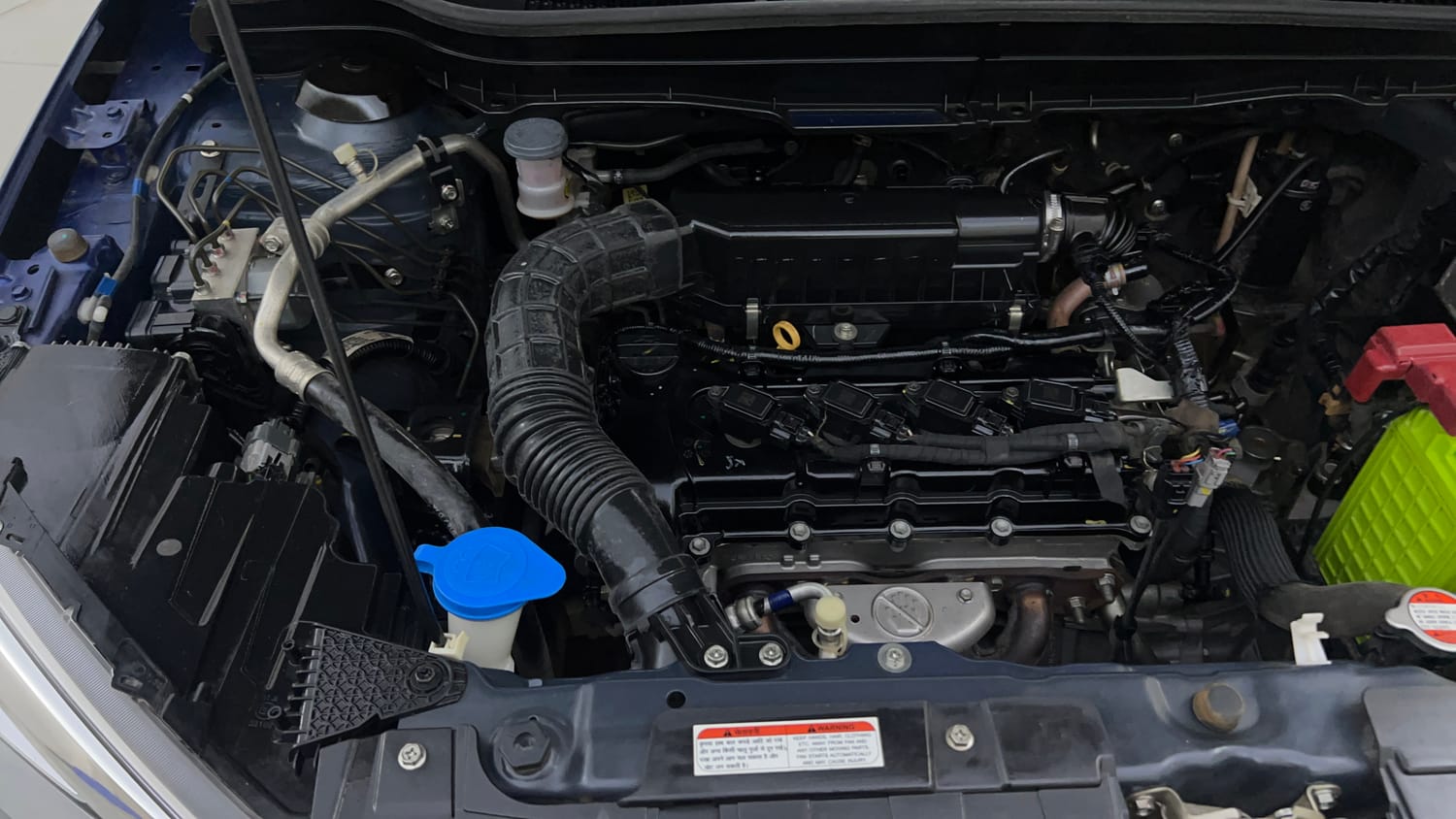 Used 2022 Toyota Urban Cruiser Mid Grade MT Petrol Manual engine ENGINE RIGHT SIDE VIEW