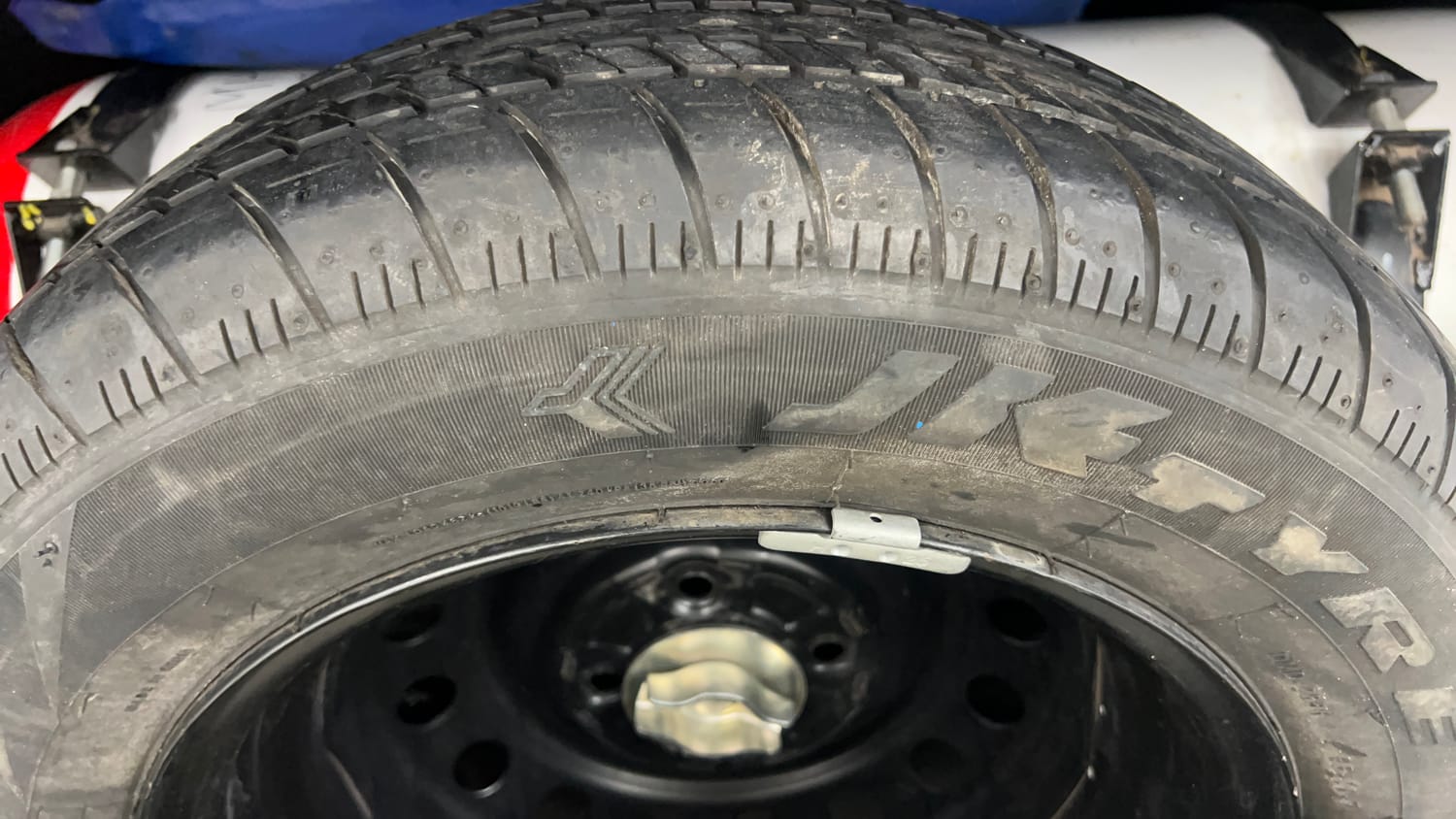 Used 2016 Maruti Suzuki Celerio VXi CNG Cng Manual tyres SPARE TYRE VIEW