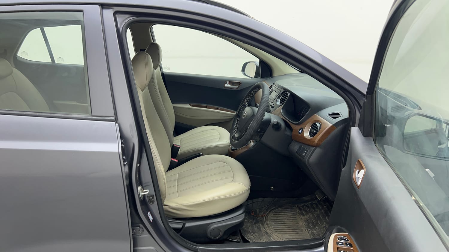 Used 2016 Hyundai Grand i10 Asta AT 1.2 Kappa VTVT (O) Petrol Automatic interior RIGHT SIDE FRONT DOOR CABIN VIEW