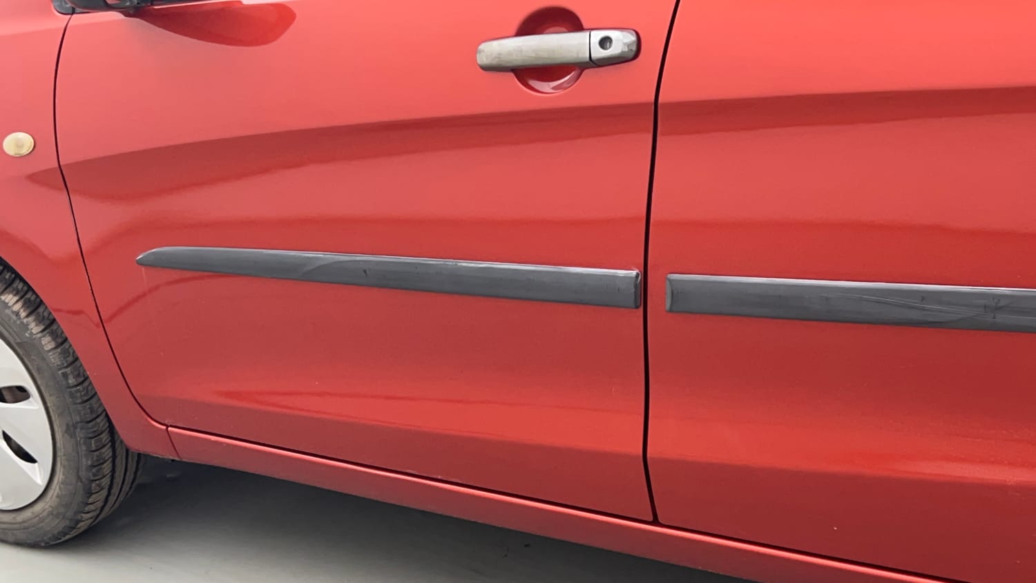 Used 2015 Maruti Suzuki Celerio VXi AMT Petrol Automatic dents MINOR DENT