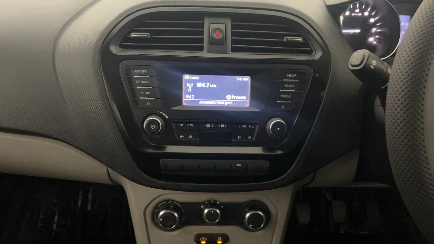 Used 2019 Tata Tiago Revotron XZ w/o Alloy Petrol Manual interior MUSIC SYSTEM & AC CONTROL VIEW