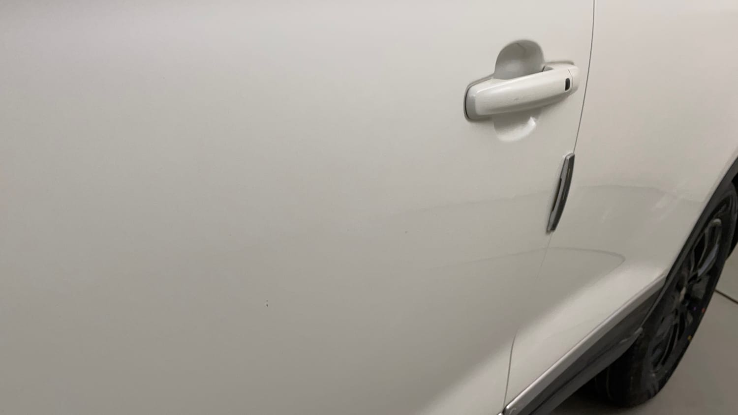Used 2021 Maruti Suzuki Vitara Brezza ZXi AT SHVS Petrol Automatic dents MINOR SCRATCH