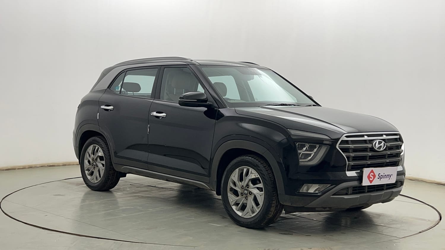 Used 2023 Hyundai Creta SX 1.5 Petrol Petrol Manual exterior RIGHT FRONT CORNER VIEW