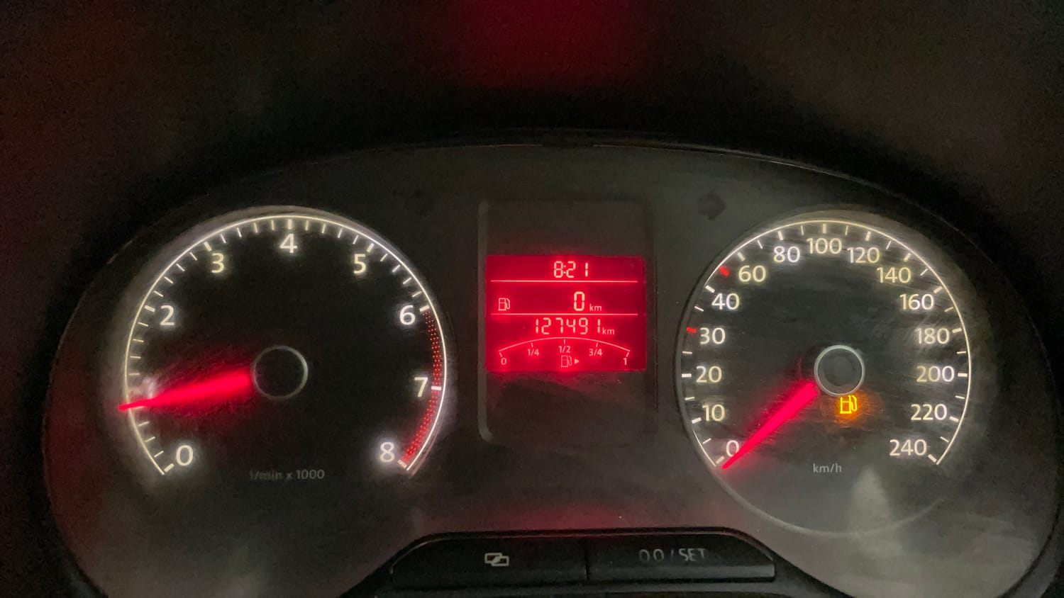 Used 2014 Volkswagen Polo Highline1.2L (P) Petrol Manual interior CLUSTERMETER VIEW