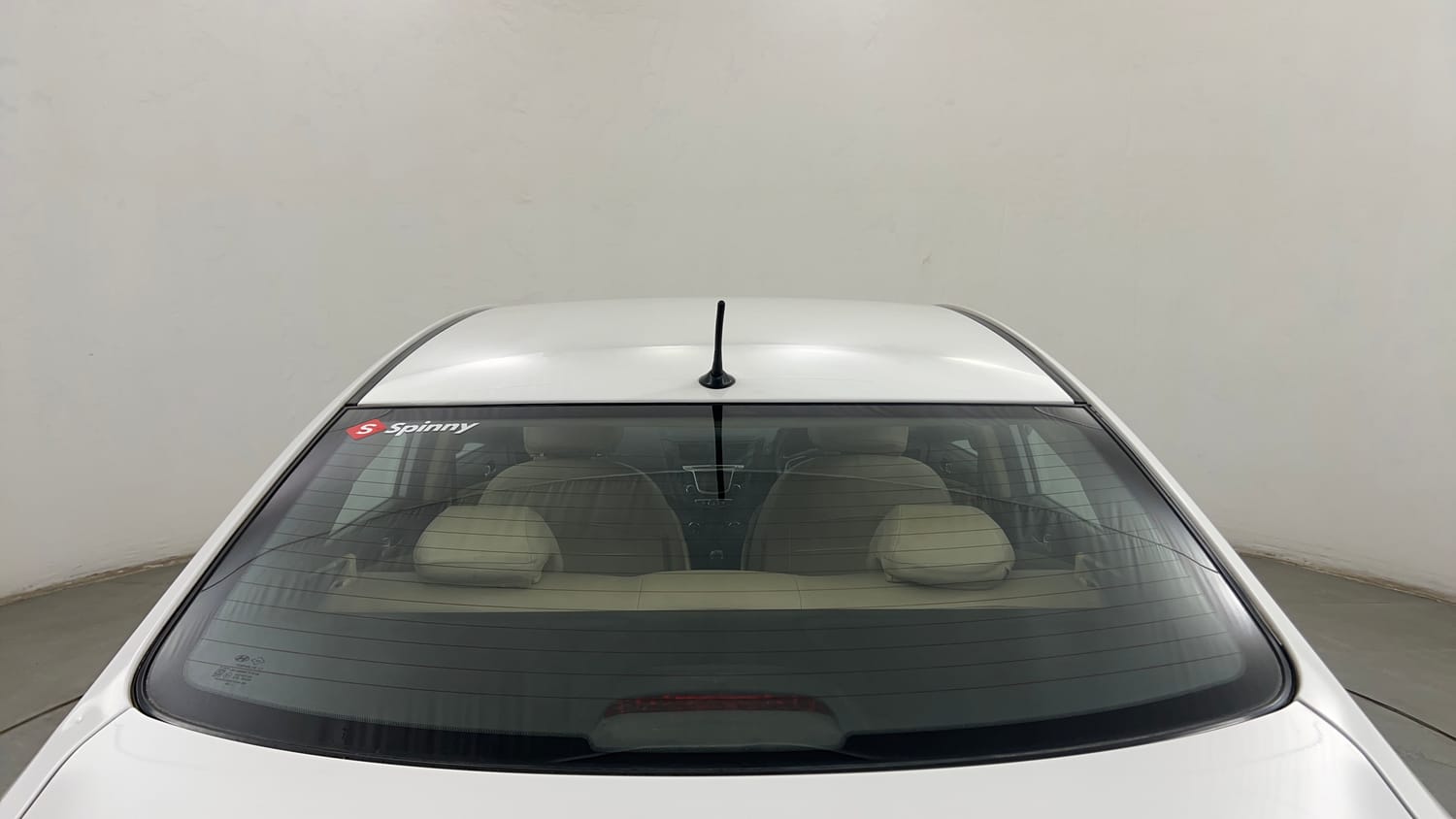 Used 2015 Hyundai Verna Fluidic 1.6 VTVT SX Petrol Manual exterior BACK WINDSHIELD VIEW